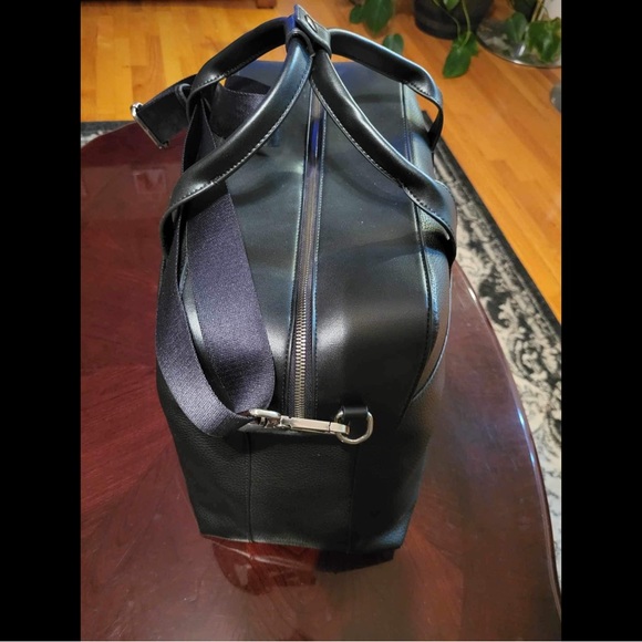 Calvin Klein Small Leather Duffle Bag - Picture 3 of 9